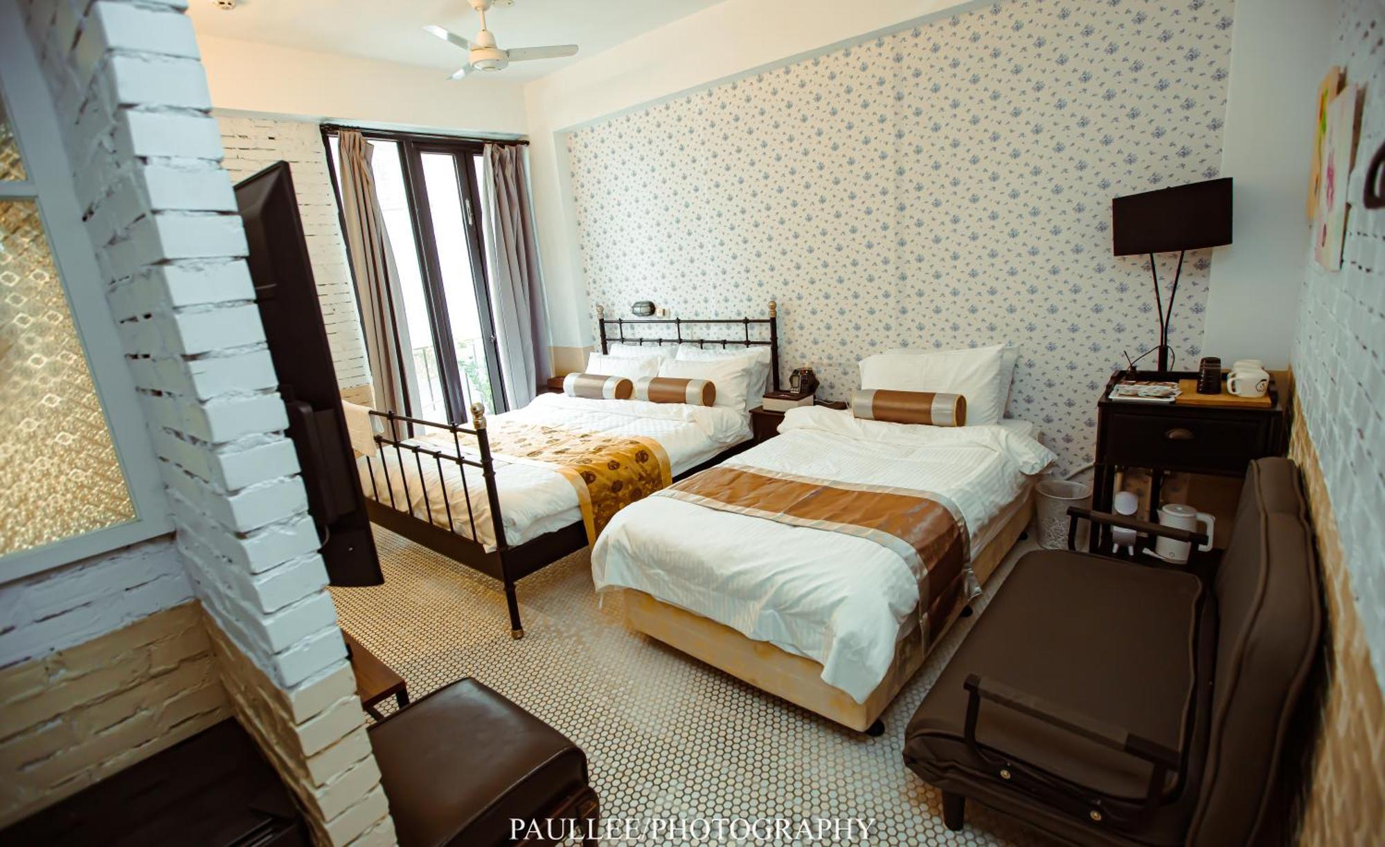 白狗公寓amo B&B市區金三角 東大門夜市 Hualien Dış mekan fotoğraf