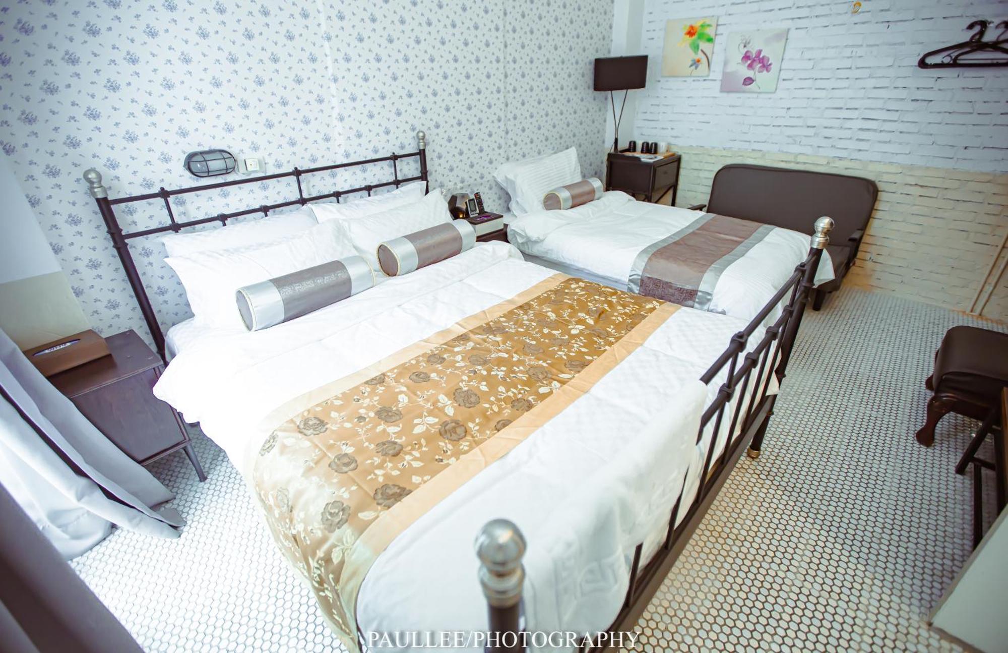 白狗公寓amo B&B市區金三角 東大門夜市 Hualien Dış mekan fotoğraf
