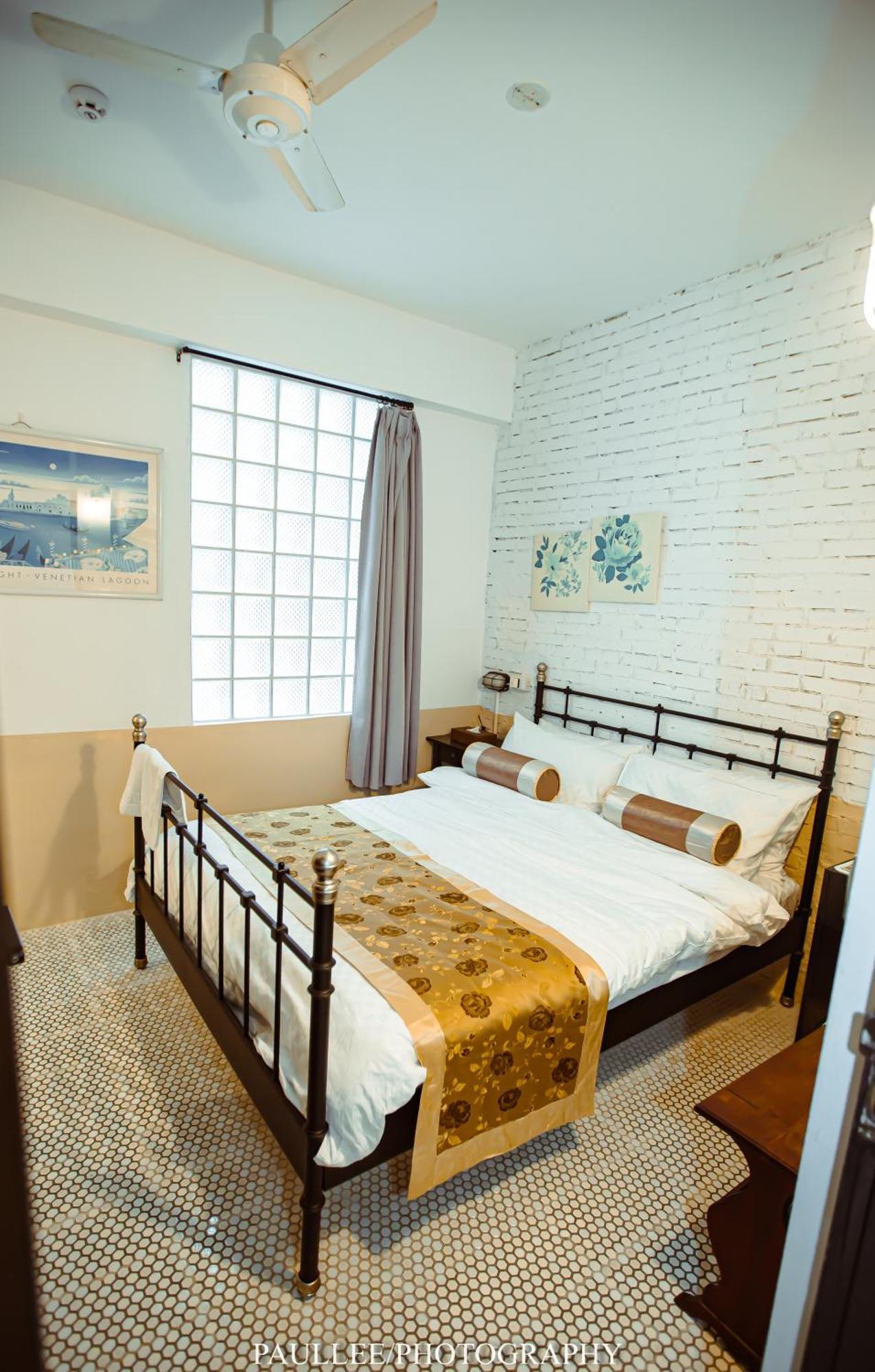 白狗公寓amo B&B市區金三角 東大門夜市 Hualien Dış mekan fotoğraf