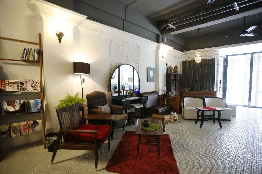 白狗公寓amo B&B市區金三角 東大門夜市 Hualien Dış mekan fotoğraf