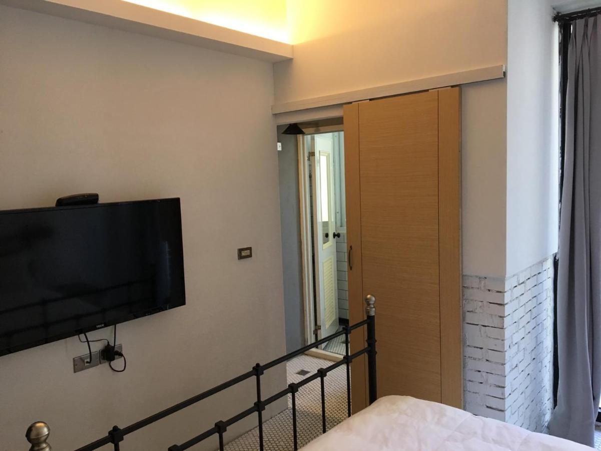 白狗公寓amo B&B市區金三角 東大門夜市 Hualien Dış mekan fotoğraf